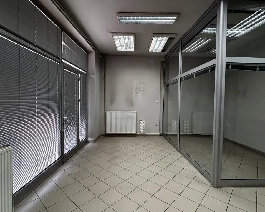 Rent, office space, 450m², Medijana, Niš