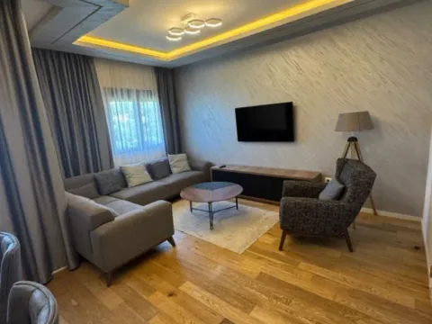 Izdavanje, dvosoban stan, 66m², Centar, Podgorica - image 4