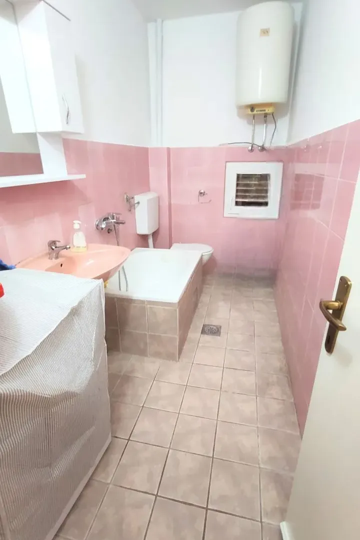 Prodaja, trosoban stan, 85m², Herceg Novi, Crna Gora