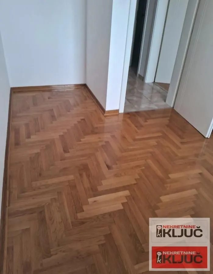Prodaja, dvosoban stan, 54m², Bulevar patrijarha Pavla, Novi Sad Sve Podlokacije