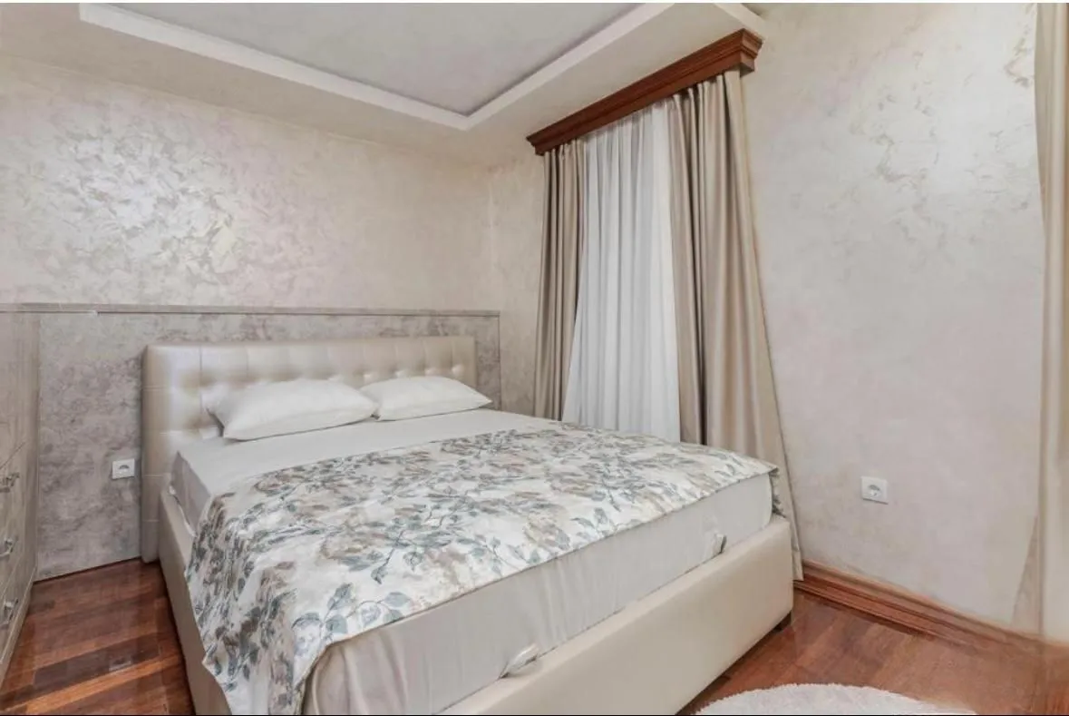 Sale, one bedroom apartment, 40m², Stari Grad Kotor, Kotor