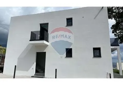 Sale, house, 143m², Šušanj, Bar - image 12