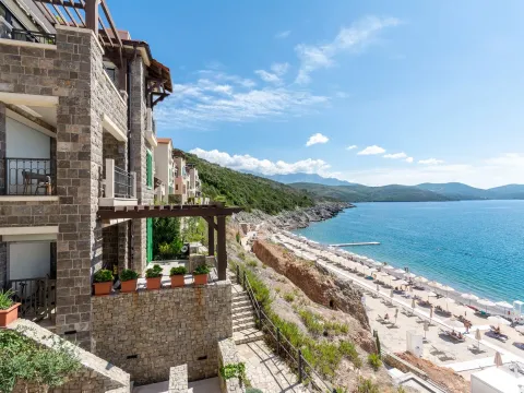 Prodaja, jednosoban stan, 60m², Luštica Bay, Tivat - image 2