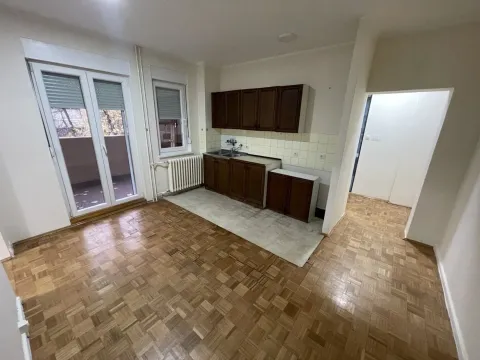 Izdavanje, jednosoban stan, 56m², Detelinara, Novi Sad Sve Podlokacije - image 3
