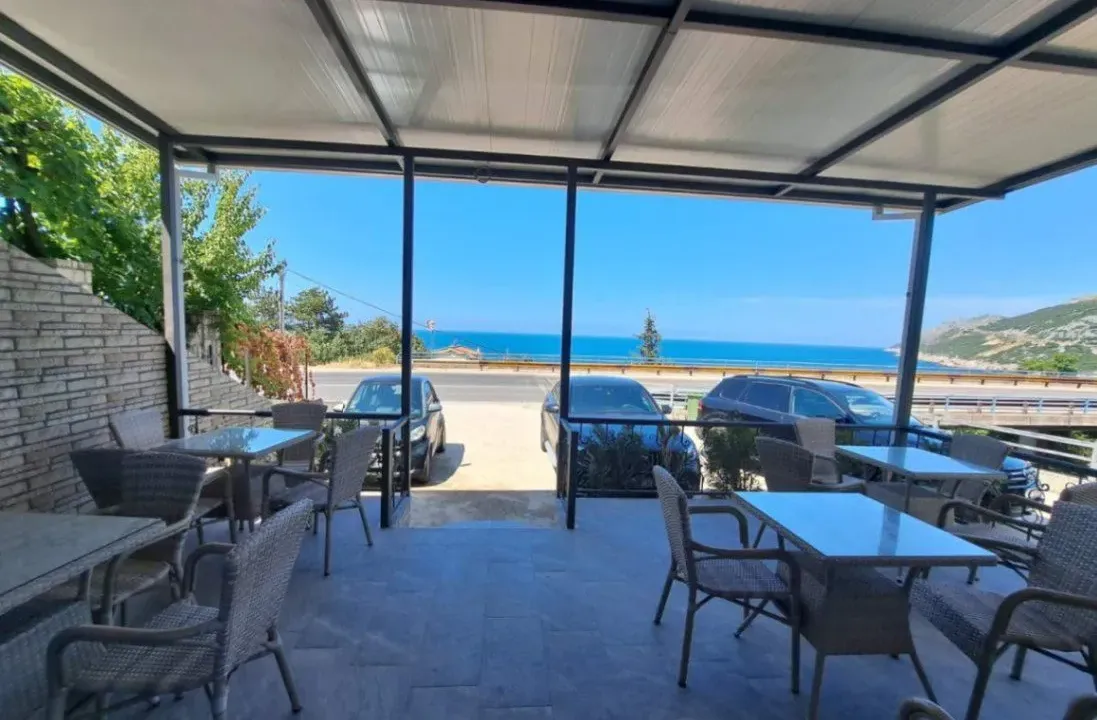 Sale, house, 1200m², Dobre Vode, Bar