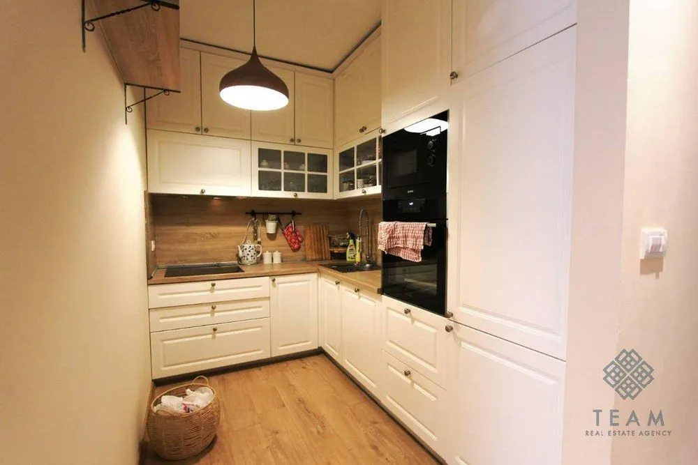 Sale, three bedroom apartment, 88m², Mainski Put, Budva
