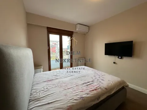 Rent, two bedroom apartment, 75m², Preko Morače, Podgorica - image 11