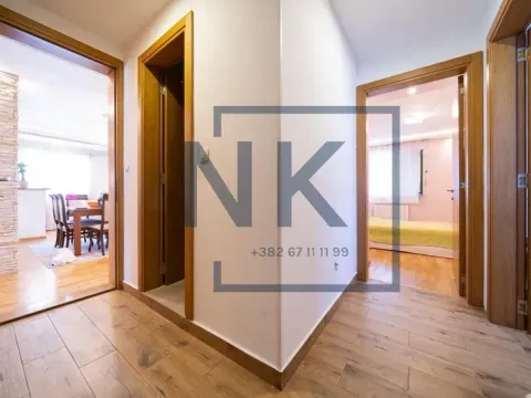 Sale, house, 136m², 1 maj, Podgorica - image 11