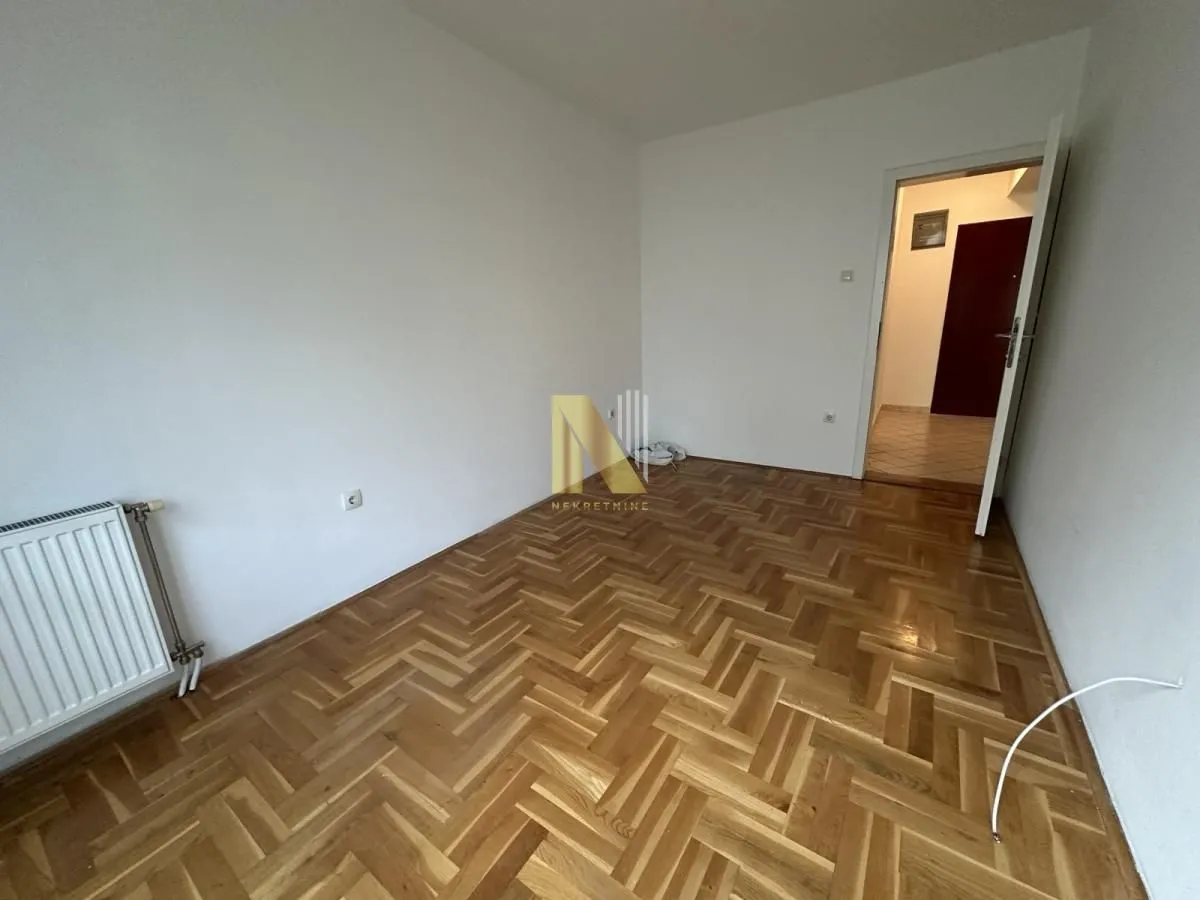 Prodaja, dvosoban stan, 48m², Sajmište, Novi Sad
