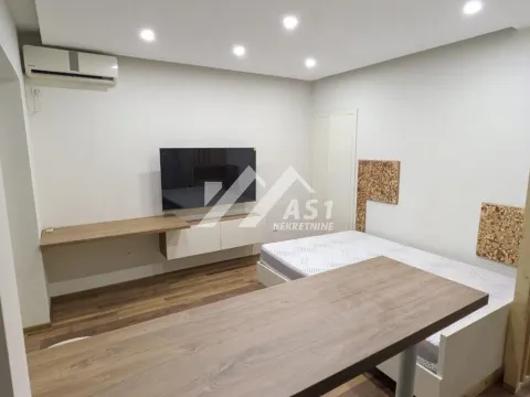 Izdavanje, stan, 28m², Novi Sad Sve Podlokacije, Novi Sad - image 2