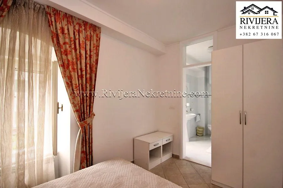 Prodaja, kuća, 230m², Meljine, Herceg Novi