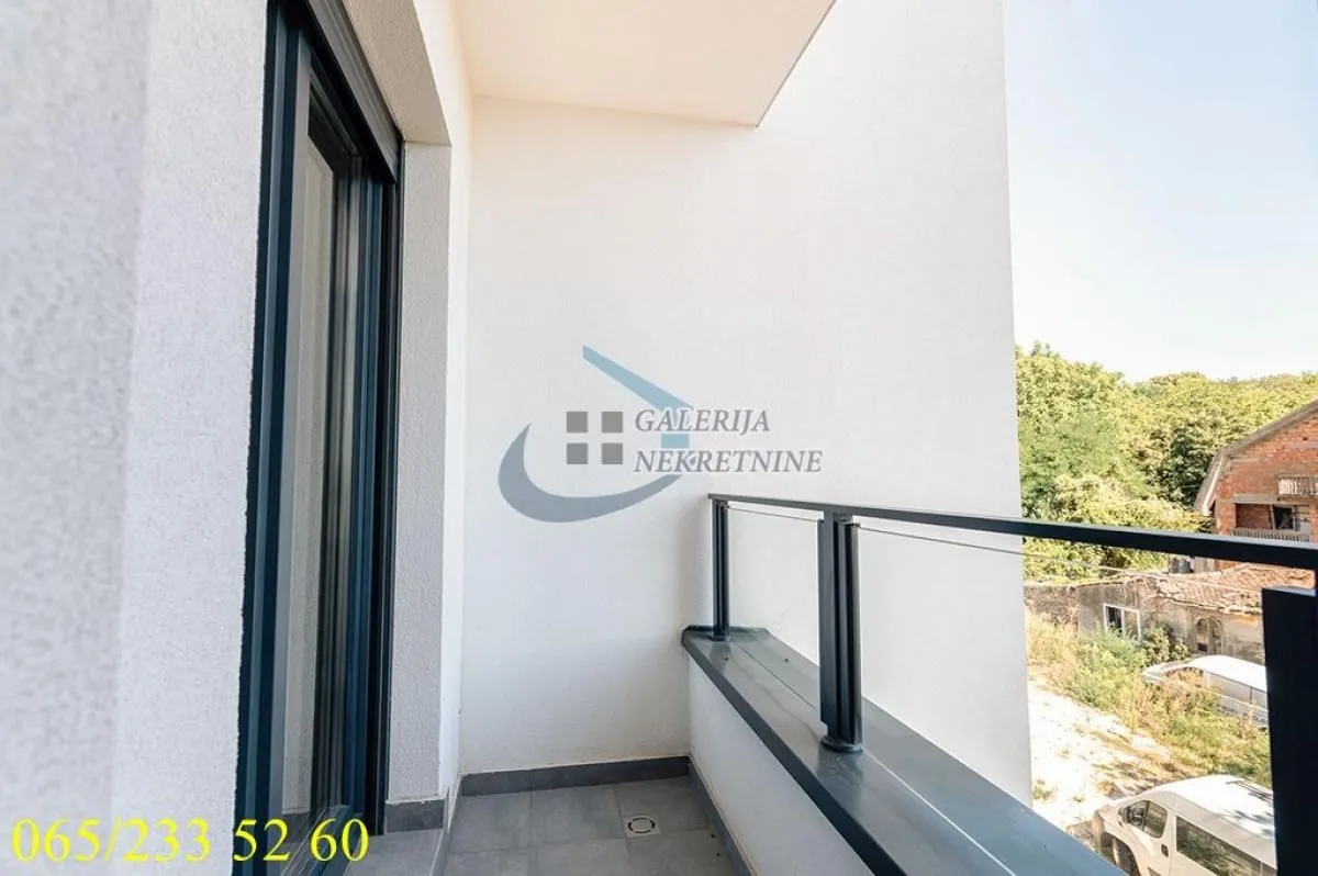 Sale, three bedroom apartment, 67m², Kluz, Zvezdara Sve Podlokacije