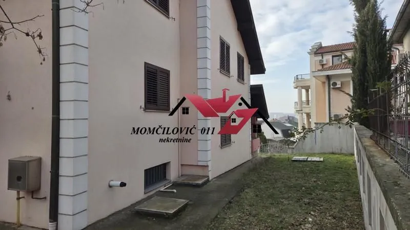 Sale, house, 255m², Vojvode Vlahovica, Beograd