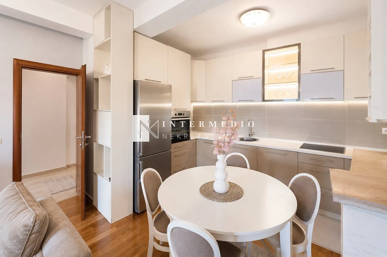 Prodaja, jednosoban stan, 64m², Topla, Herceg Novi