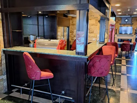 Rent, hospitality venue, 130m², Stari Aerodrom, Podgorica - image 2