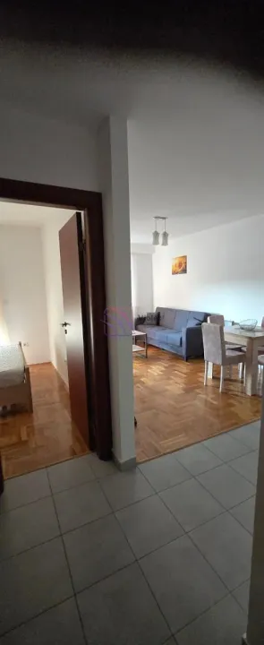 Rent, one bedroom apartment, 40m², Krivi Most, Podgorica