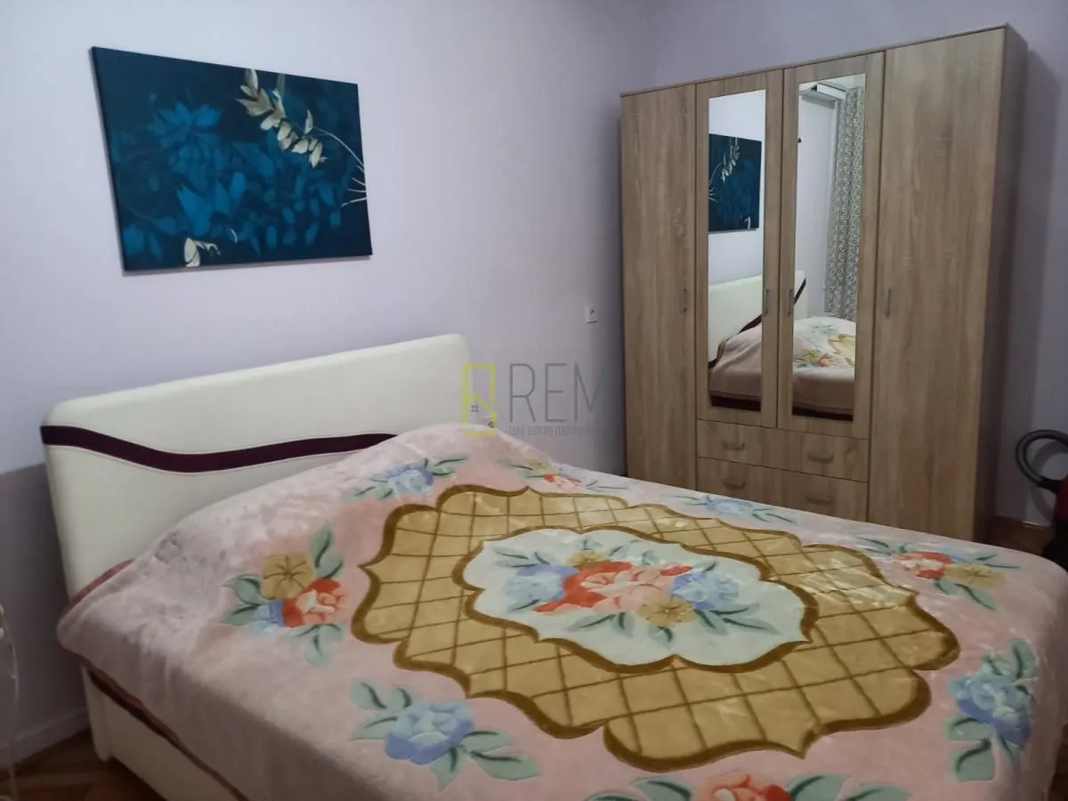 Prodaja, jednosoban stan, 55m², Centar, Podgorica