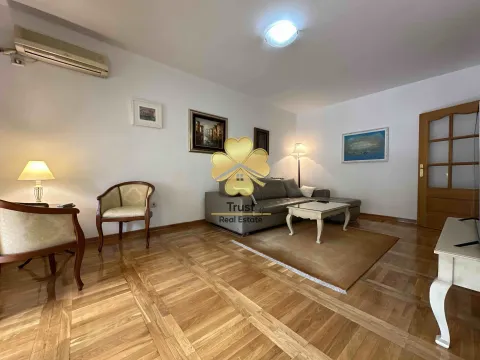 Izdavanje, jednosoban stan, 61m², Podgorica, Crna Gora - image 2