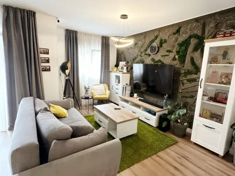 Prodaja, trosoban stan, 107m², Budva, Crna Gora - image 22