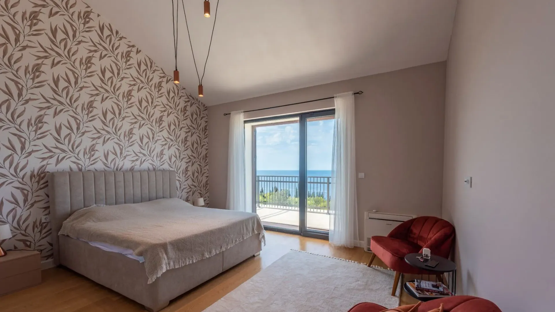 Sale, house, 256m², Reževići, Budva