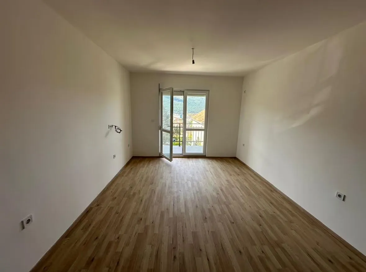 Prodaja, jednosoban stan, 43m², Đenovići, Herceg Novi