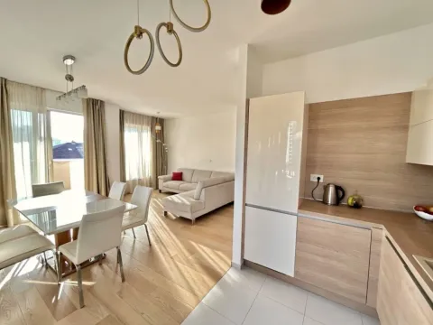 Sale, two bedroom apartment, 71m², Centar, Budva - image 3