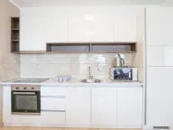 Izdavanje, jednosoban stan, 90m², Bečići, Budva - image 10