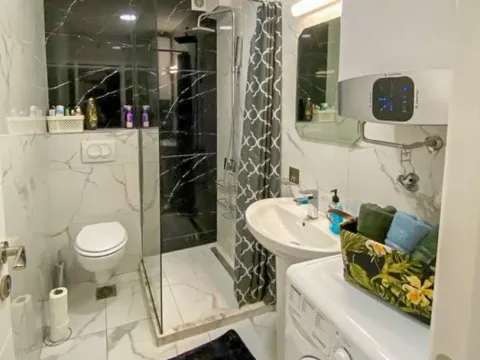 Sale, two bedroom apartment, 60m², Rafailovići, Budva - image 7