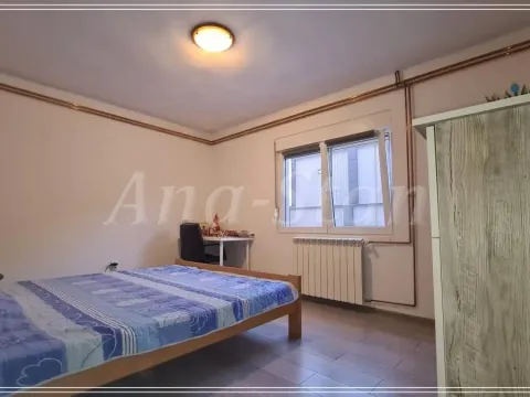 Sale, house, 181m², Kaludjerica, Grocka - image 12