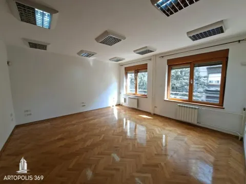 Rent, office space, 58m², Kalenić Pijaca, Vračar Sve Podlokacije - image 2