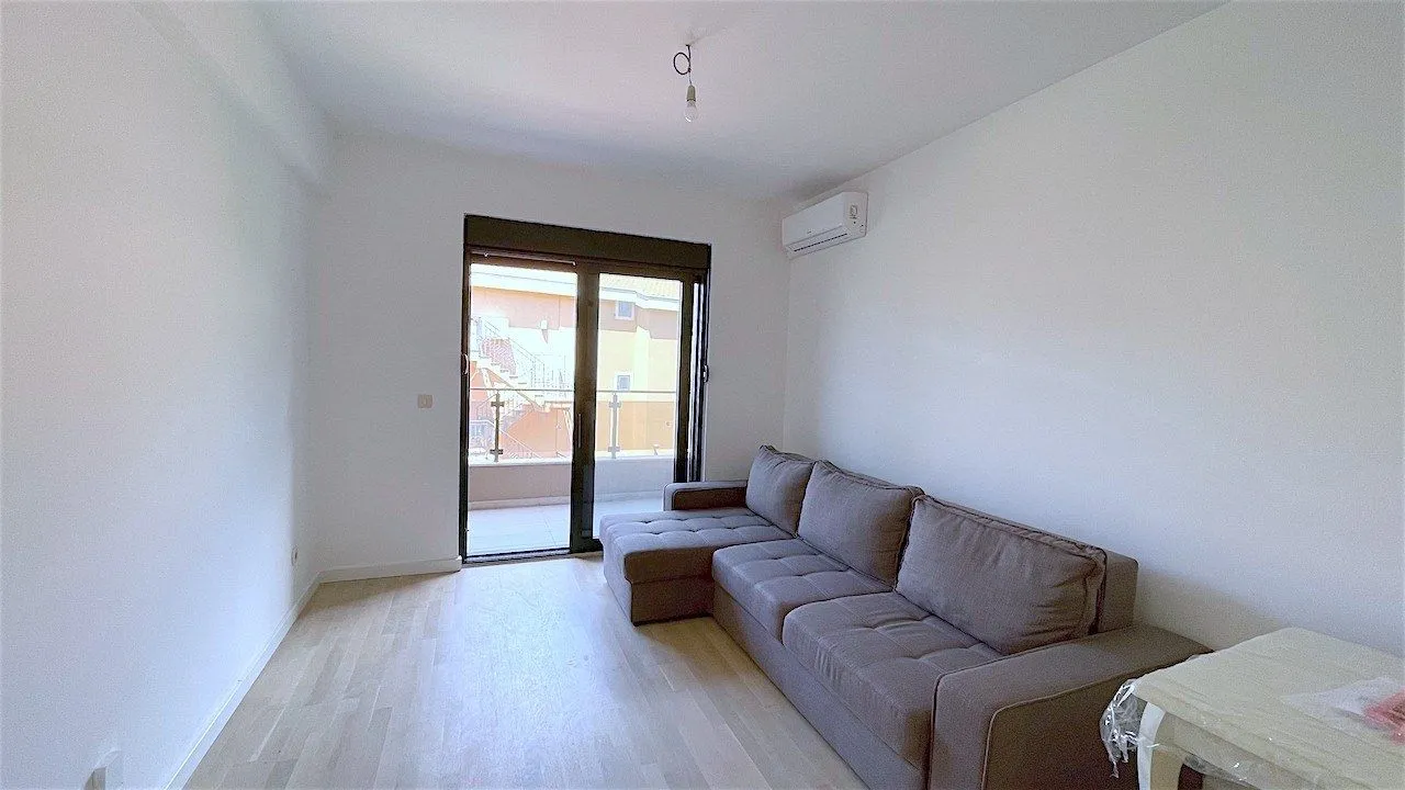Sale, apartment, 53m², Lazi, Budva