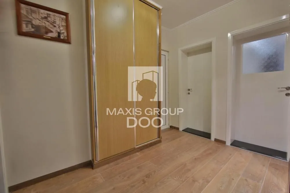 Prodaja, dvosoban stan, 64m², Stari Grad, Beograd