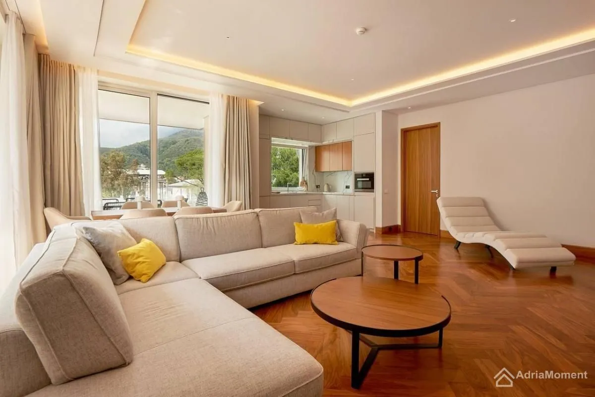 Sale, two bedroom apartment, 160m², Porto Montenegro, Tivat