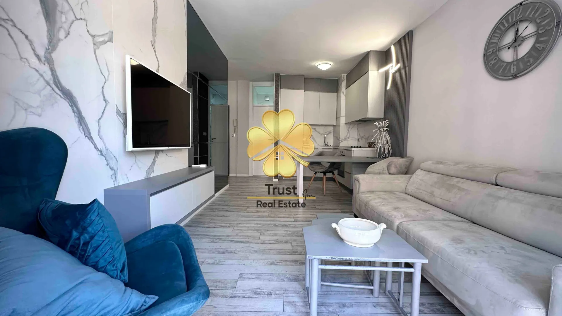 Rent, two bedroom apartment, 70m², Drač, Podgorica
