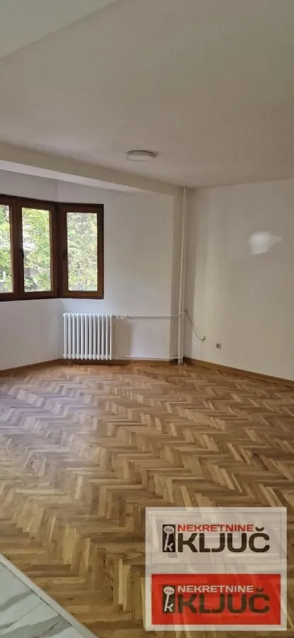 Prodaja, trosoban stan, 98m², Spens, Novi Sad Sve Podlokacije