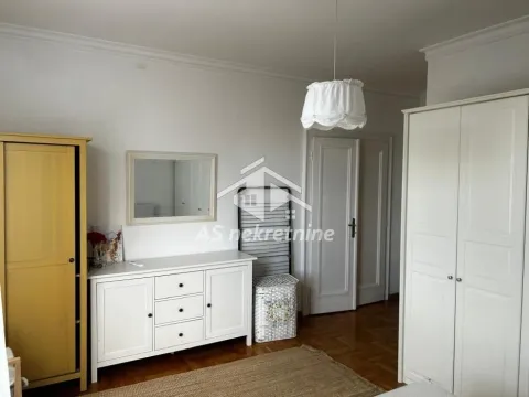Izdavanje, trosoban stan, 100m², Zeleni Venac, Beograd - image 16