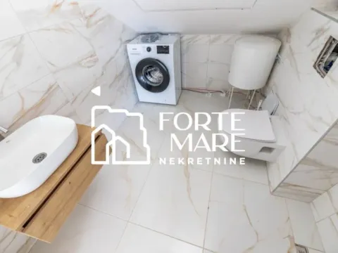 Prodaja, garsonjera, 36m², Herceg Novi, Crna Gora - image 10