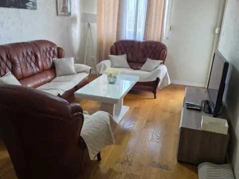 Rent, one bedroom apartment, 50m², Central Point, Podgorica - image 6