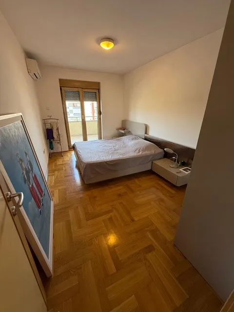 Prodaja, stan, 300m², Preko Morače, Podgorica