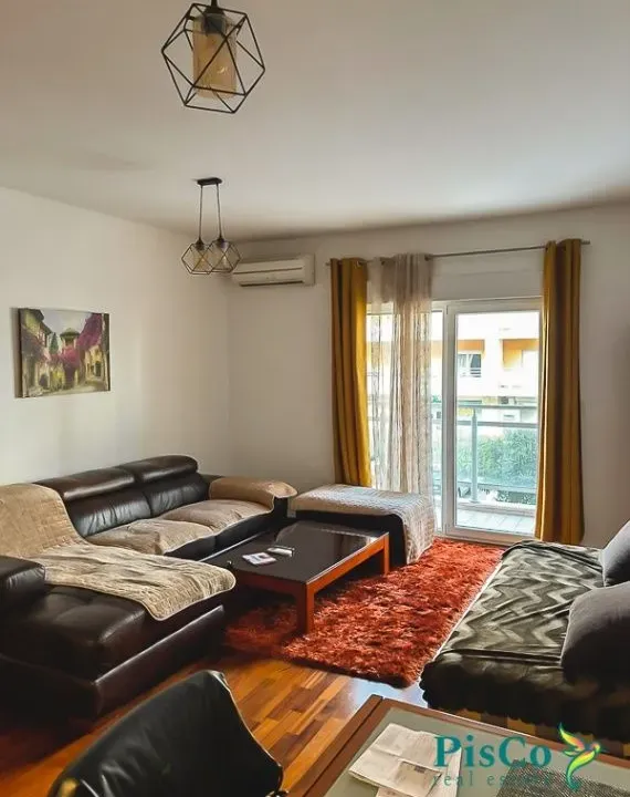Izdavanje, jednosoban stan, 53m², City Kvart, Podgorica