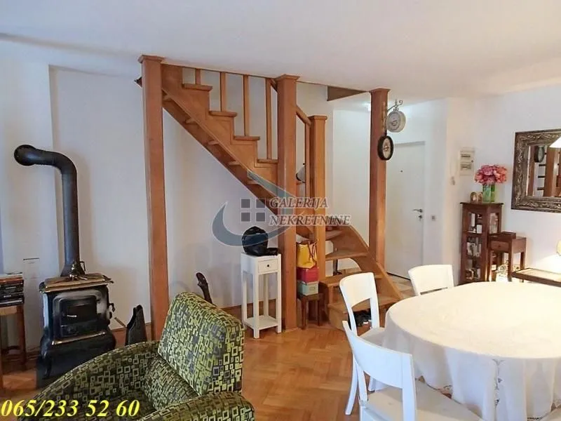 Sale, four bedroom apartment, 110m², Stari Grad, Beograd