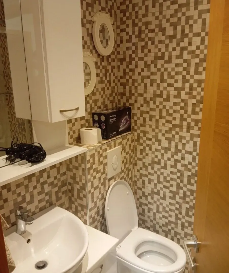 Izdavanje, jednosoban stan, 43m², City Kvart, Podgorica