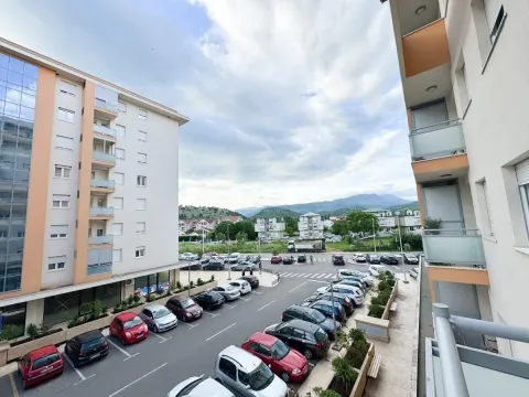 Rent, apartment, 63m², City Kej, Podgorica - image 9