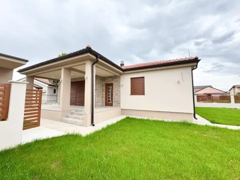 Izdavanje, kuća, 140m², Donja Gorica, Podgorica - image 2