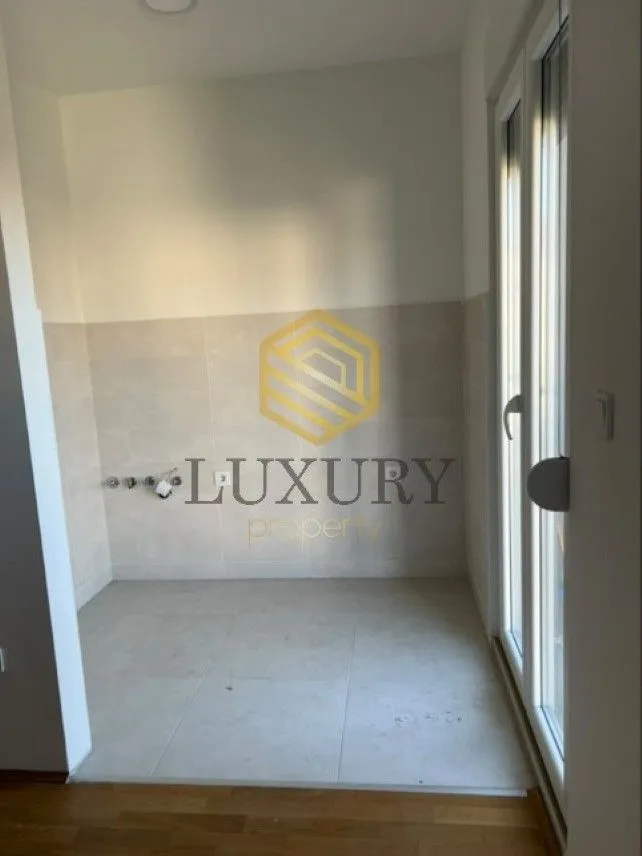 Rent, office space, 28m², Zabjelo, Podgorica