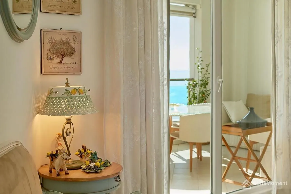 Sale, three bedroom apartment, 150m², Bečići, Budva
