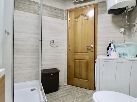 Stan-na-dan, jednosoban stan, 51m², Bar, Crna Gora - image 10