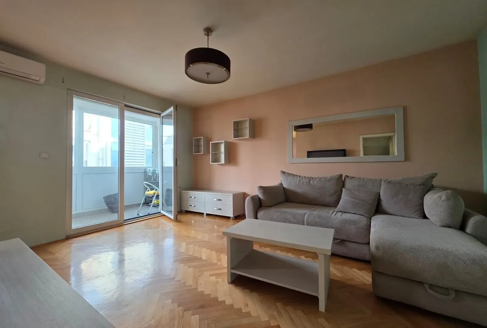 Sale, one bedroom apartment, 44m², Centar, Podgorica