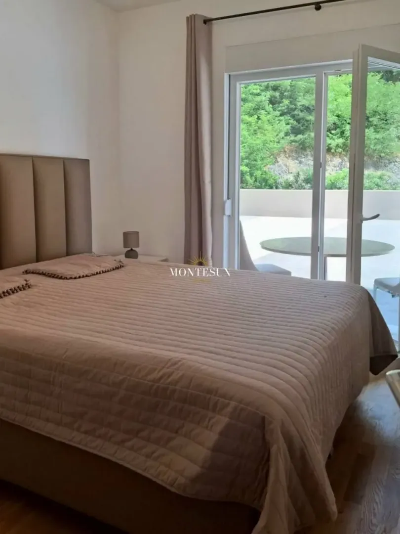 Rent, one bedroom apartment, 47m², Bečići, Budva