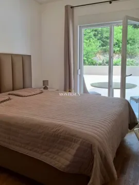 Rent, one bedroom apartment, 47m², Bečići, Budva - image 15